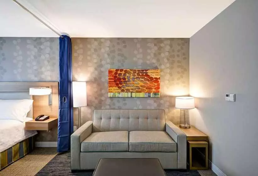 ホテル Home2 Suites By Hilton Jackson Mi