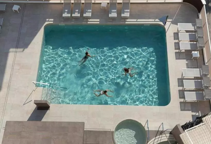 Hotelli & Residence Continental