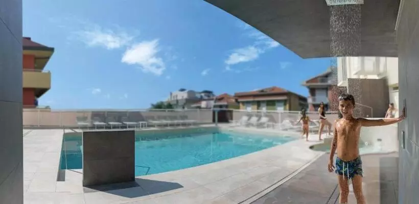 Hotelli & Residence Continental