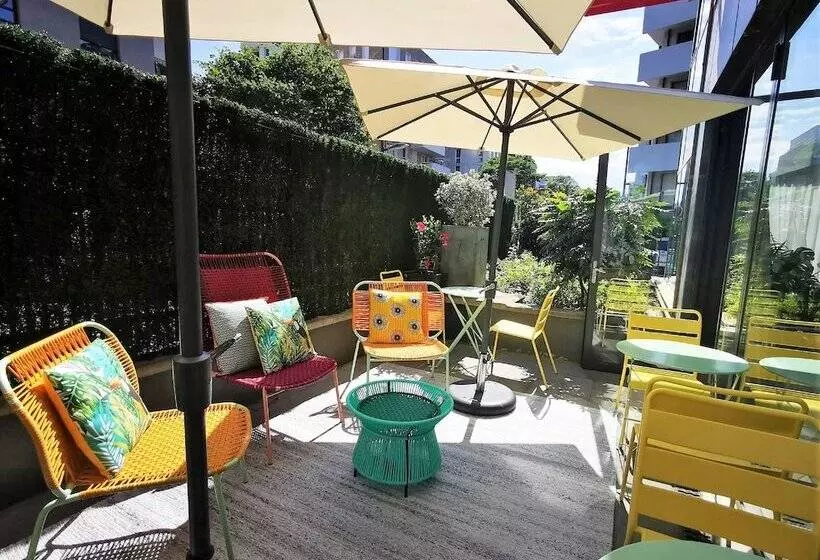 ホテル Residhome Asnieres Park