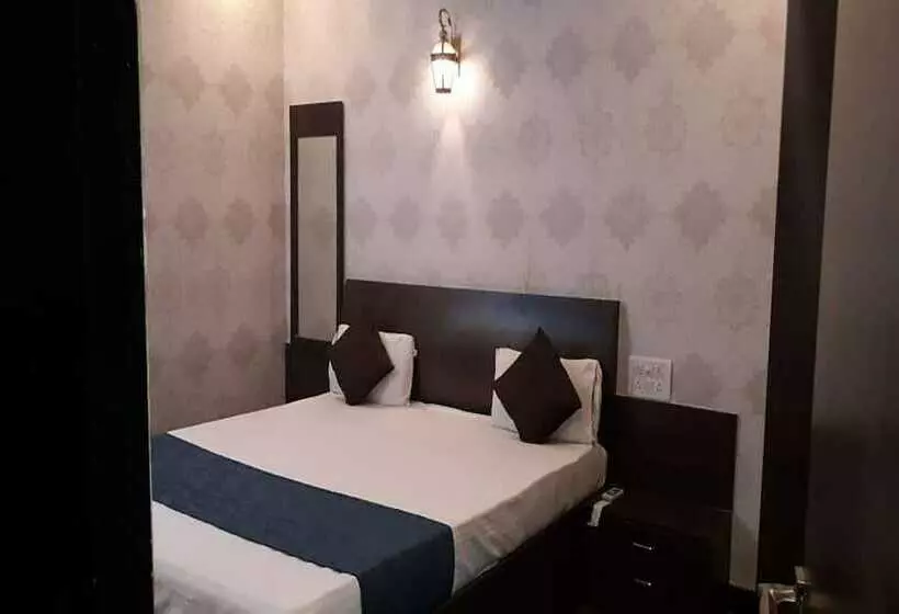 ホテル Sai Sharan Stay Inn