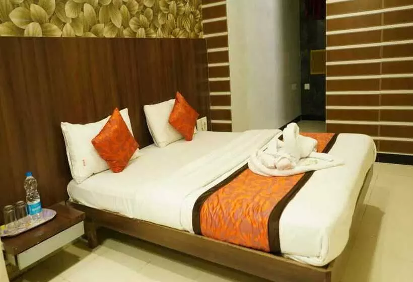 ホテル Sai Sharan Stay Inn