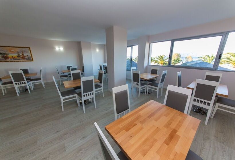 فندق Saranda Palace