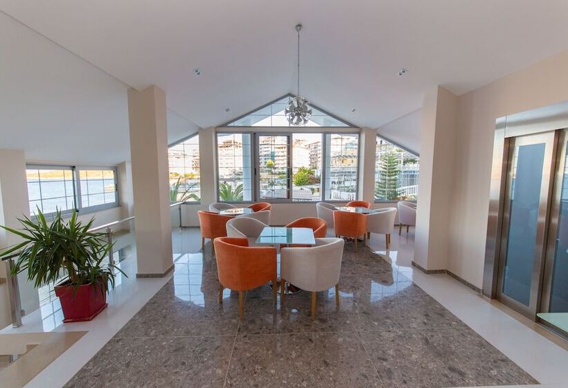 فندق Saranda Palace