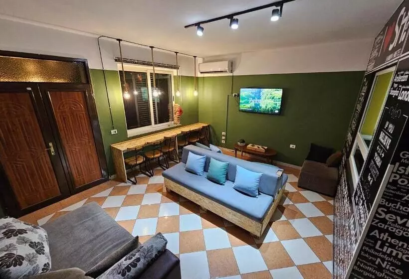 ホテル Shkodra Hostel & Day Tours