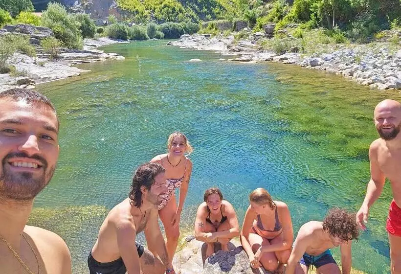 ホテル Shkodra Hostel & Day Tours