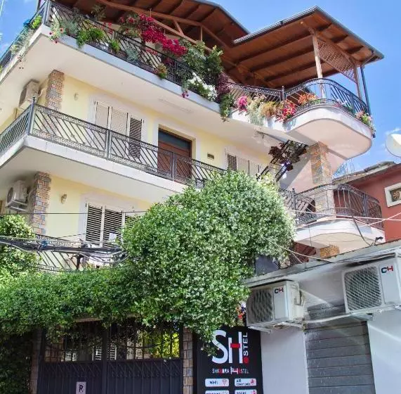 ホテル Shkodra Hostel & Day Tours