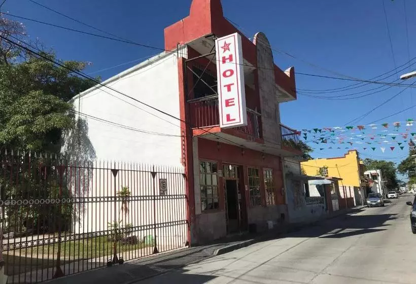 Hotelli Estrella Del Mar