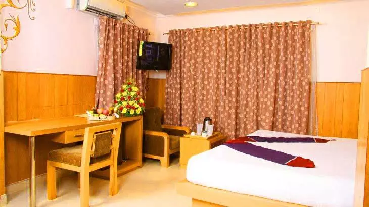 ホテル La Promenade