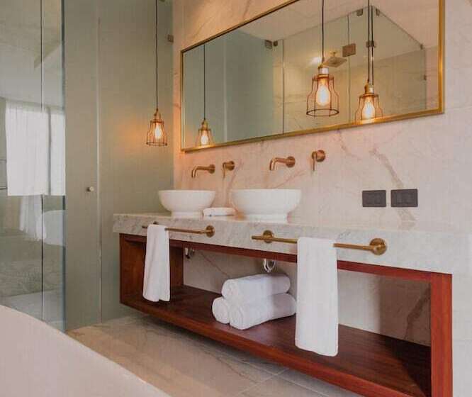 בית מלון כפרי Marquee Playa