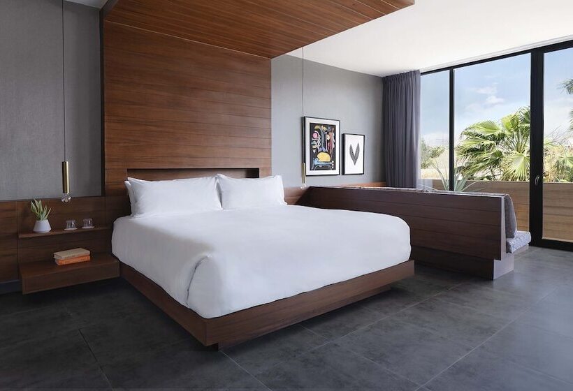 בית מלון כפרי Marquee Playa