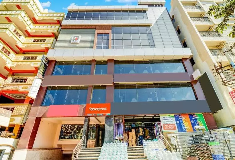 ホテル Townhouse 459  Bali Square