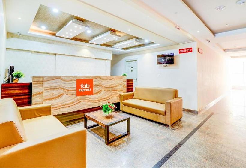 Fotos del hotel Fabhotel Bali Square Munnekollal:  9