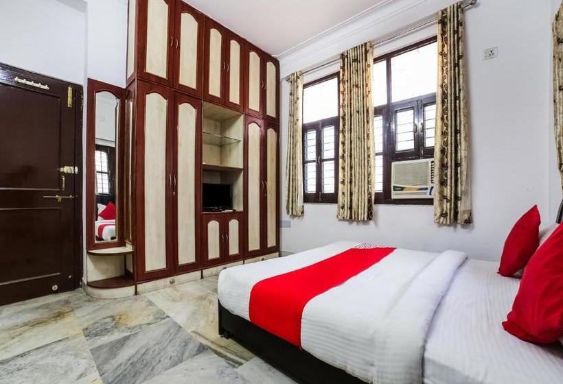 Fotos del hotel Oyo 132 Hotel Royal T:  14