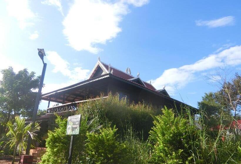 渡假胜地  Greenhouse Retreat