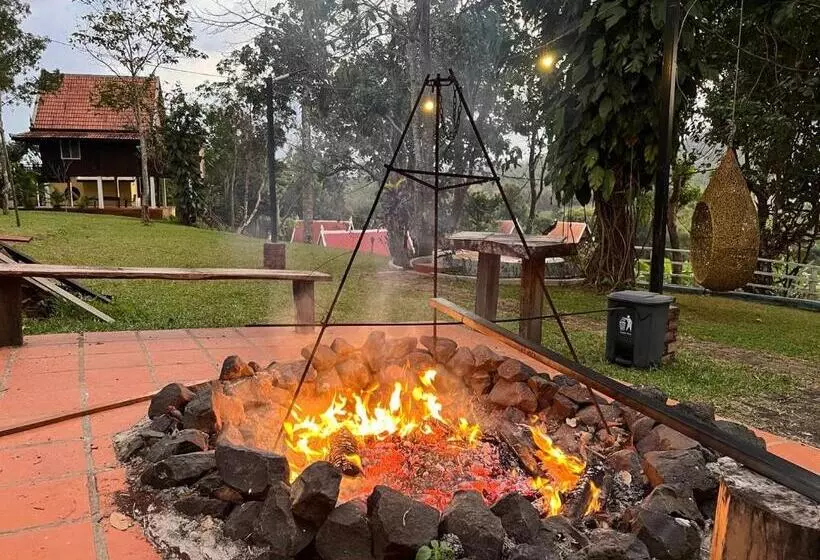 Lomakeskus Greenhouse Retreat