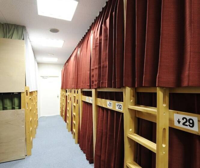 Seacret Base Ebisutei Souzou With Sake Bar   Hostel