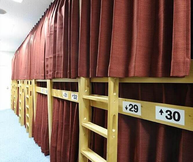 Seacret Base Ebisutei Souzou With Sake Bar   Hostel