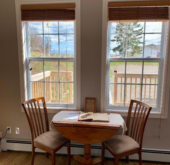 تختخواب و صبحانه Alma Shore Lane Suites & Cottages