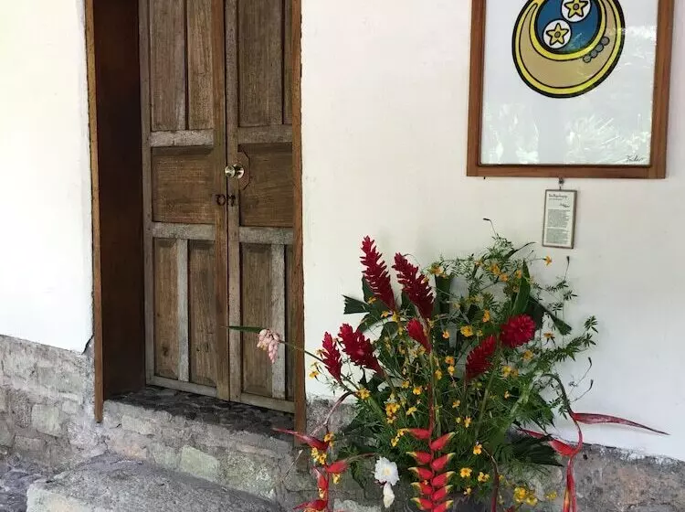 تختخواب و صبحانه Hacienda San Lucas
