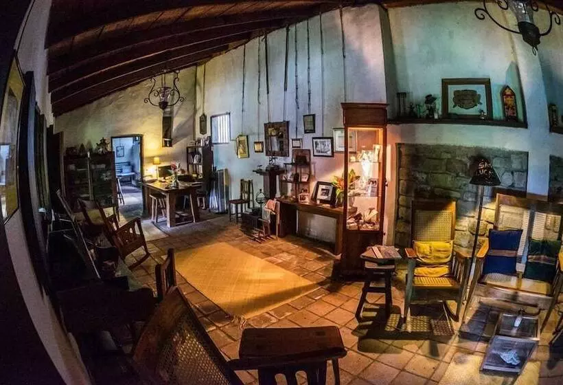 تختخواب و صبحانه Hacienda San Lucas