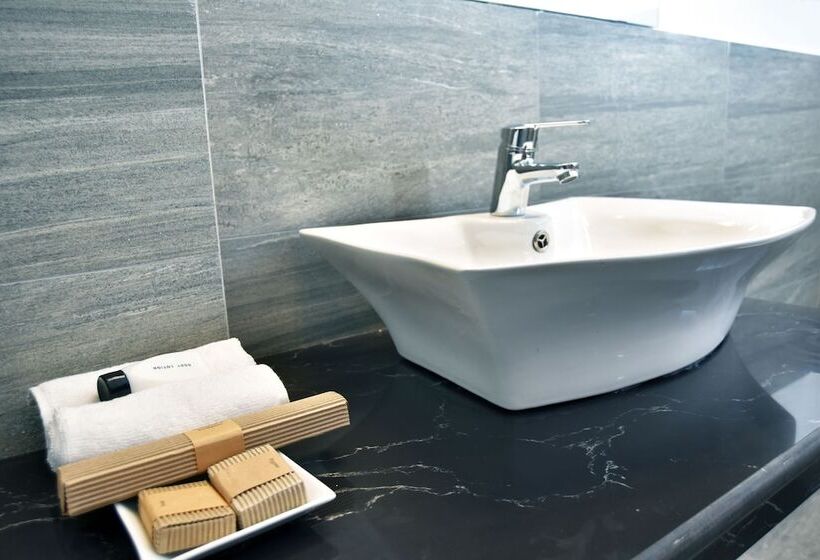 Bed and Breakfast Kmc Villa