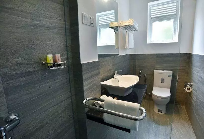 تختخواب و صبحانه Kmc Villa