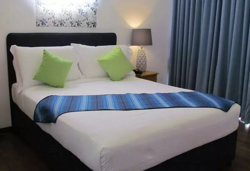 تختخواب و صبحانه Kmc Villa