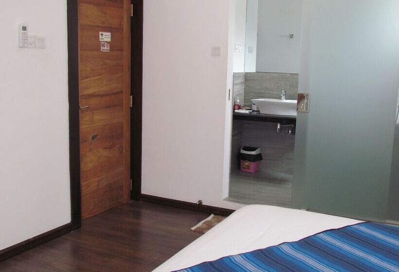 Bed and Breakfast Kmc Villa