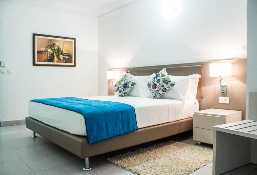 Conciergerie Hotel White House