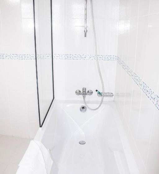 Conciergerie Hotel White House