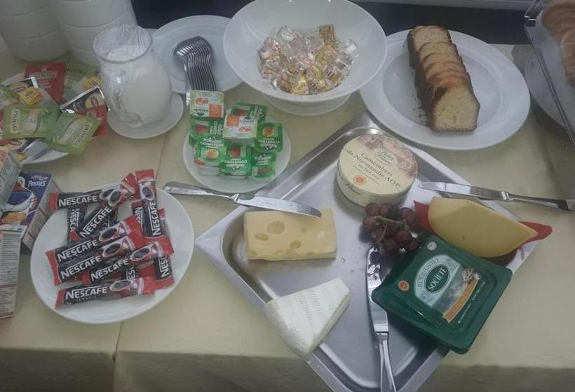 Conciergerie Hotel White House