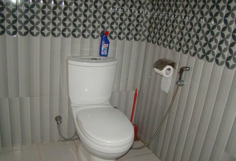 בית מלון כפרי Bentota Dilu Villa