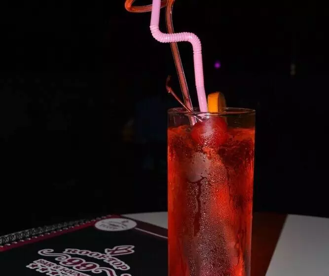 هتل Broadway Yangon