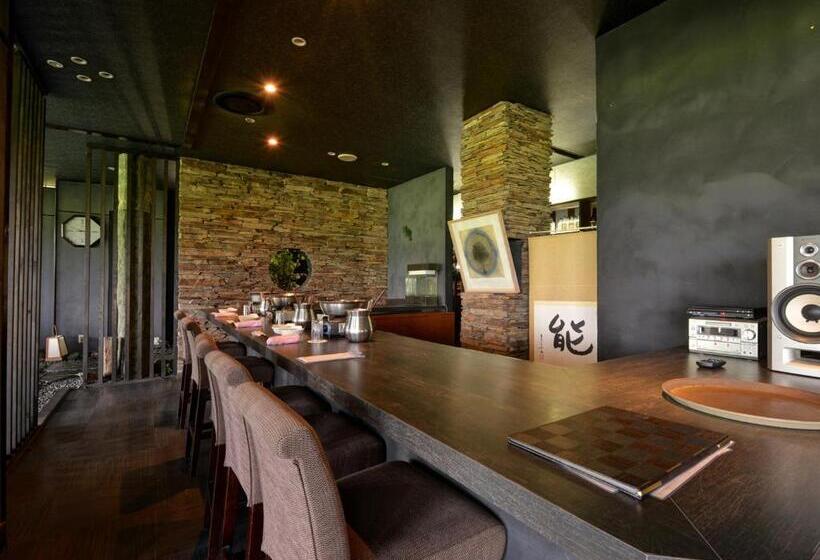 בית מלון כפרי Cocopa Resort Club