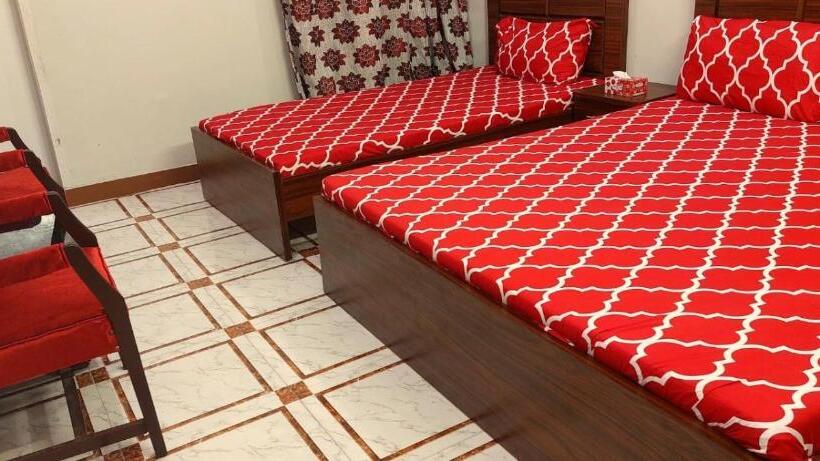 هتل Couples Friendly Guest House Karachi