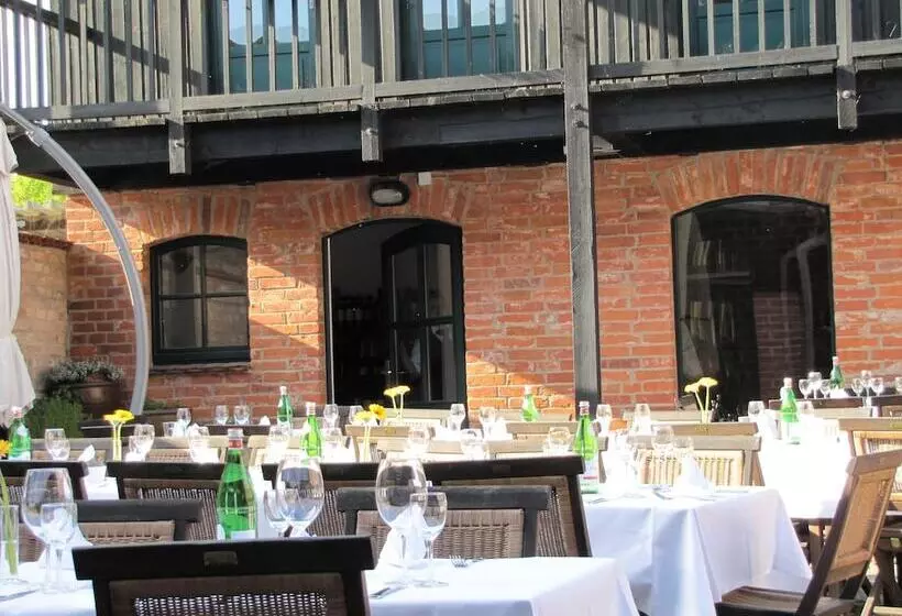 Hotelli Der Seehof Rheinsberg