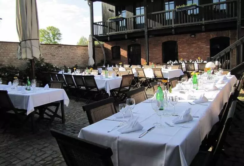 Hotelli Der Seehof Rheinsberg