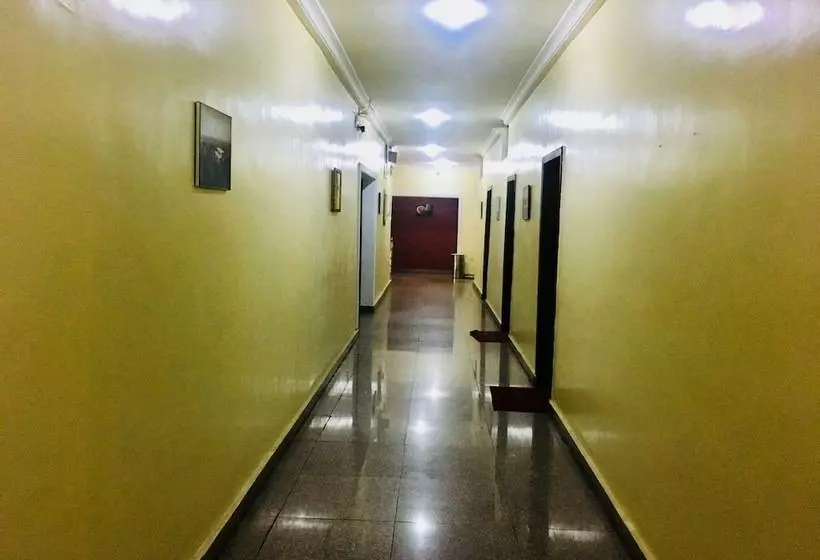 Duoban Hotel & Suite