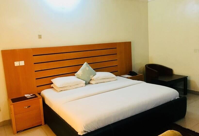 Duoban Hotel & Suite