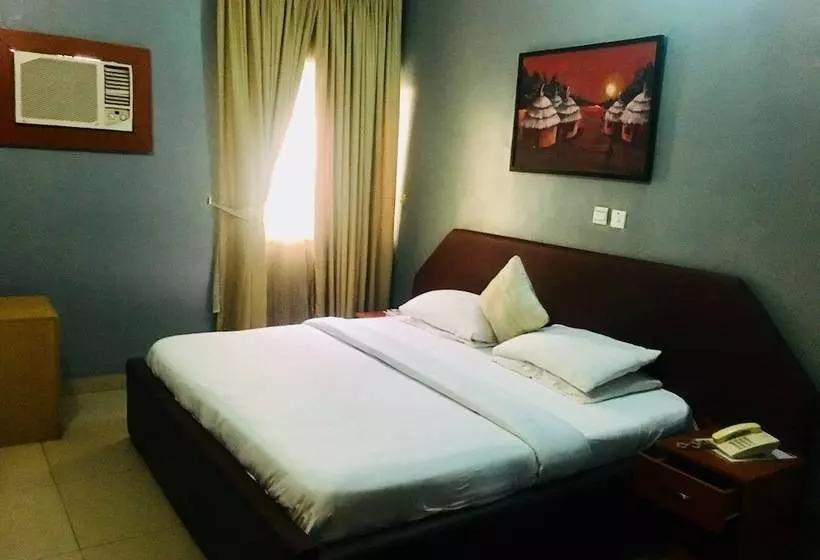 Duoban Hotel & Suite