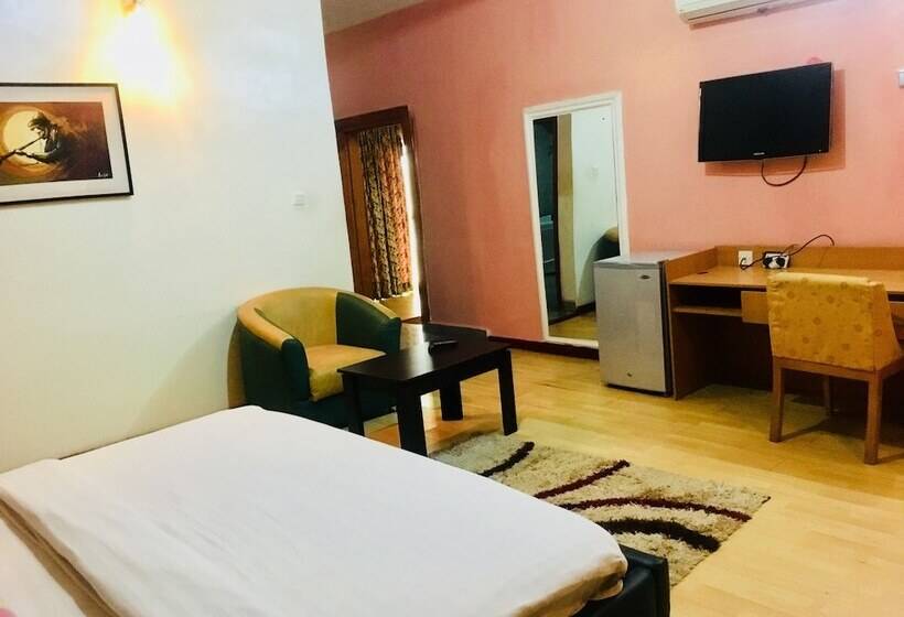 Duoban Hotel & Suite