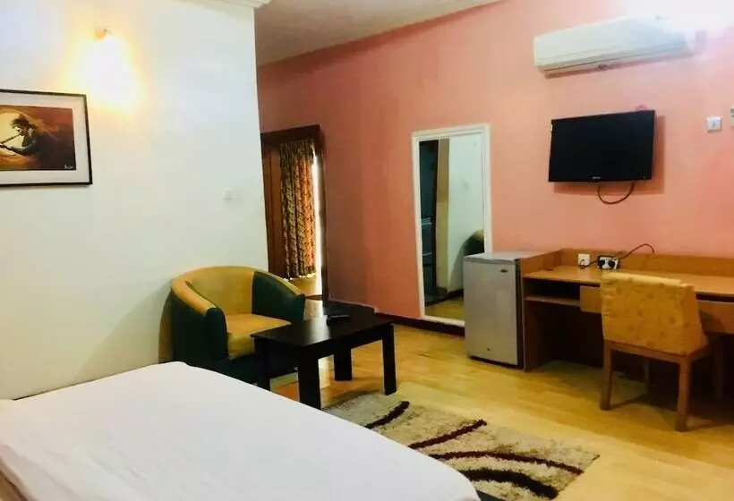 Duoban Hotel & Suite