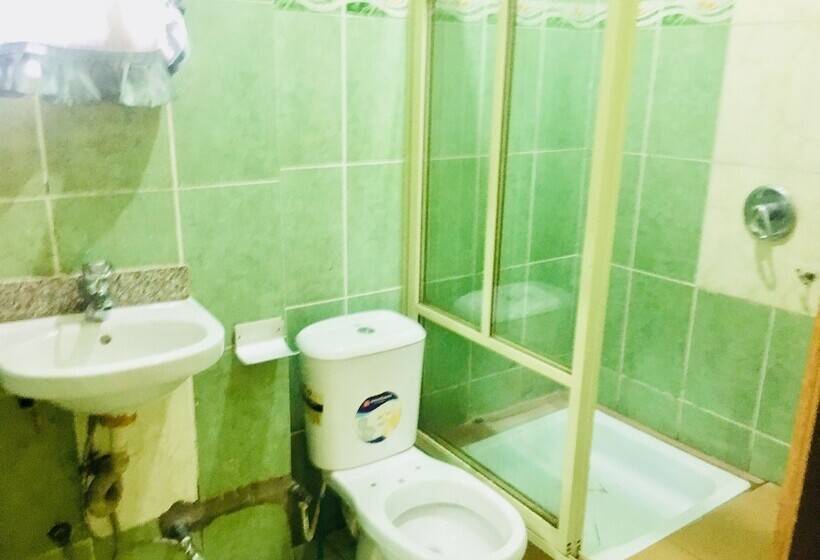 Duoban Hotel & Suite