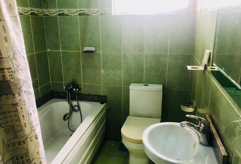 Duoban Hotel & Suite