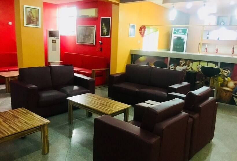 Duoban Hotel & Suite