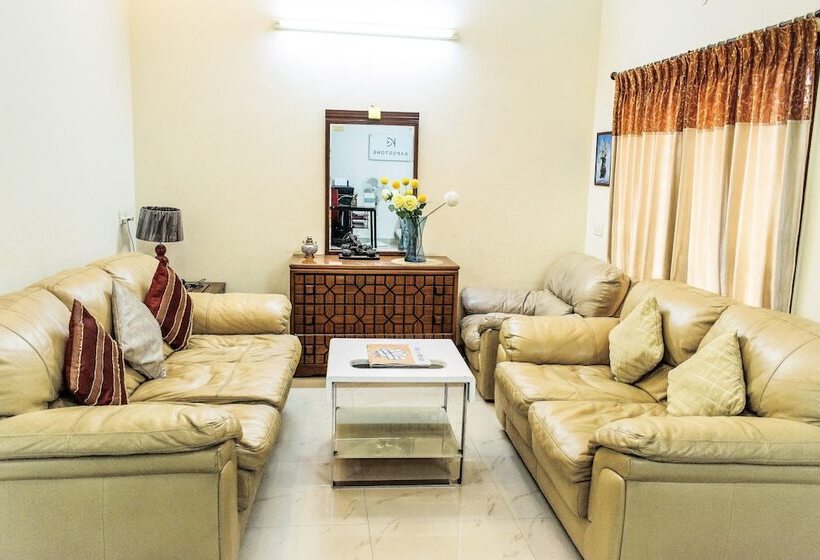 Hotel Fabexpress Kapsstone Egmore