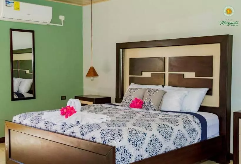 ホテル Margarita And Tour Operator Drake Bay