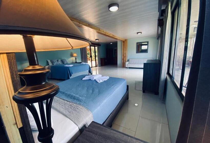 호텔 Margarita And Tour Operator Drake Bay