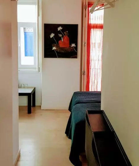 هتل Tings Lisbon